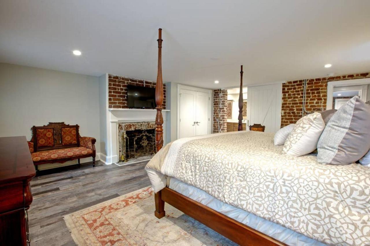 Restored Historic Home 5 Bedroom 4 And A Half Bath Savannah Bagian luar foto